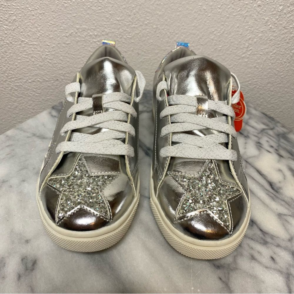 Wonder Nation Silver Sparkle Star Sneakers